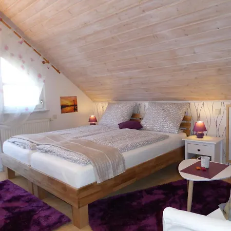 منزل للإقامة Goettliche Vogelstimmen Gaeste Aus 60 Nationen